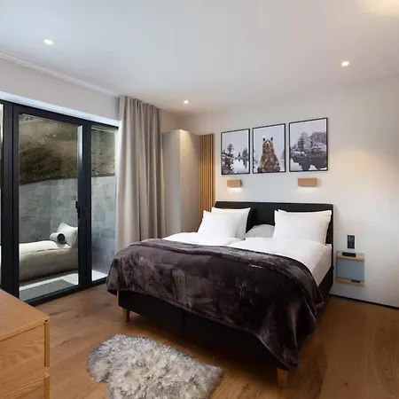 Hearthell & Bison Lake View Holiday home Zell am See