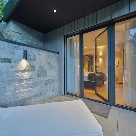 Hearthell & Bison Lake View Casa vacanze Zell am See
